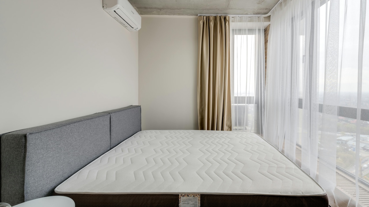 Top 5 Sheer Curtains For Living Rooms: How Much Light Is Too Much