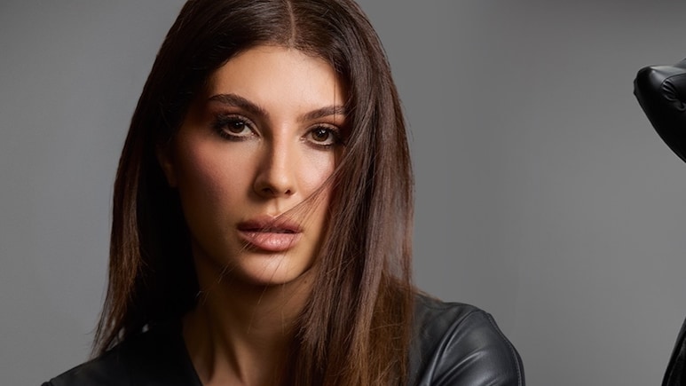 'Iranians Rising Against A Regime That Weaponised Religion,' Says <i>Sacred Games</i> Actor Elnaaz Norouzi