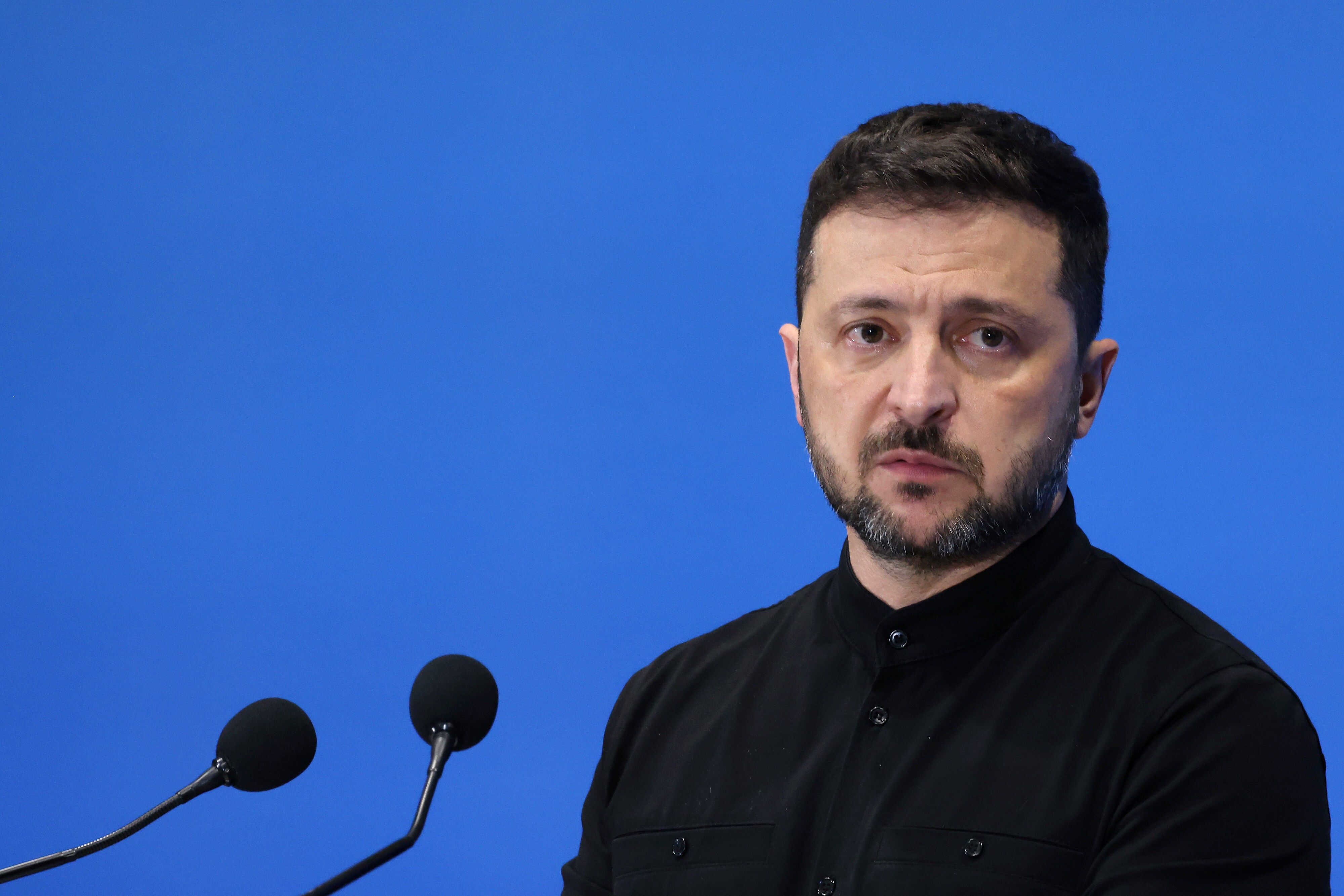 Zelenskiy Rejects Ceding Land As European Leaders Back Ukraine