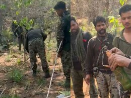 गणतंत्र दिवस पर छत्तीसगढ़ में दहशत फैलाने की साजिश, नक्सलियों ने किए 6 IED ब्लास्ट; 10 जवान घायल