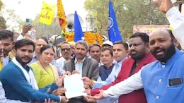 IAS संतोष वर्मा के समर्थन में सड़क पर उतरे SC-ST-OBC संगठन, विवादित बयान के बाद क्यों भड़का मामला?