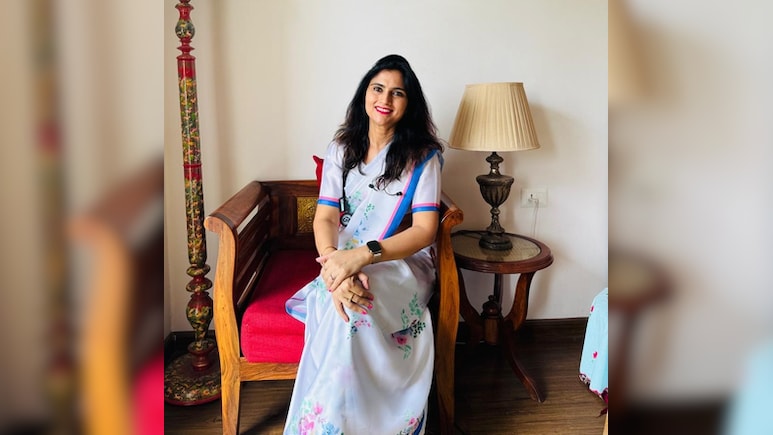 डॉ. मीरा पाठक की चेतावनी, भारत में हर 8 मिनट में 1 महिला की मौत, सर्वाइकल कैंसर के इन संकेतों को न करें इग्नो