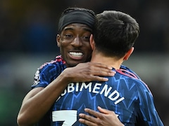 Arsenal Thrash Leeds United To Stretch Premier League Advantage