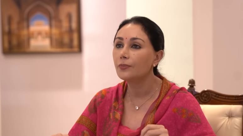 कैसा है डिप्टी सीएम का लाइफस्टाइल? Curly Tales के साथ दिया कुमारी ने दिखाया अपना आशियाना और खोला बचपन का राज!