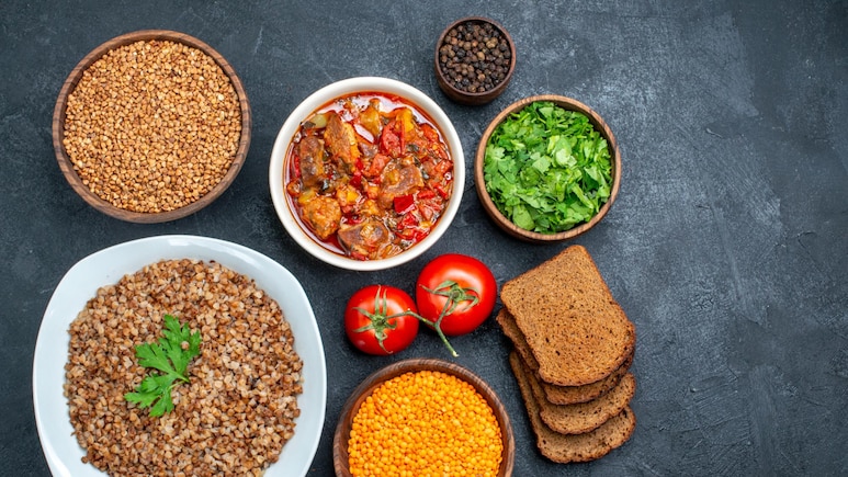 Why The Type Of Carbs You Eat May Affect Dementia Risk: Low-GI Foods Matter