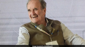 Journalist And Author Mark Tully Dies At 90