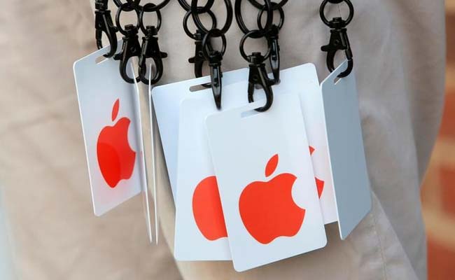 Apple's Market Cap Could Reach $900 Billion Post $1,000 iPhone Launch: Report