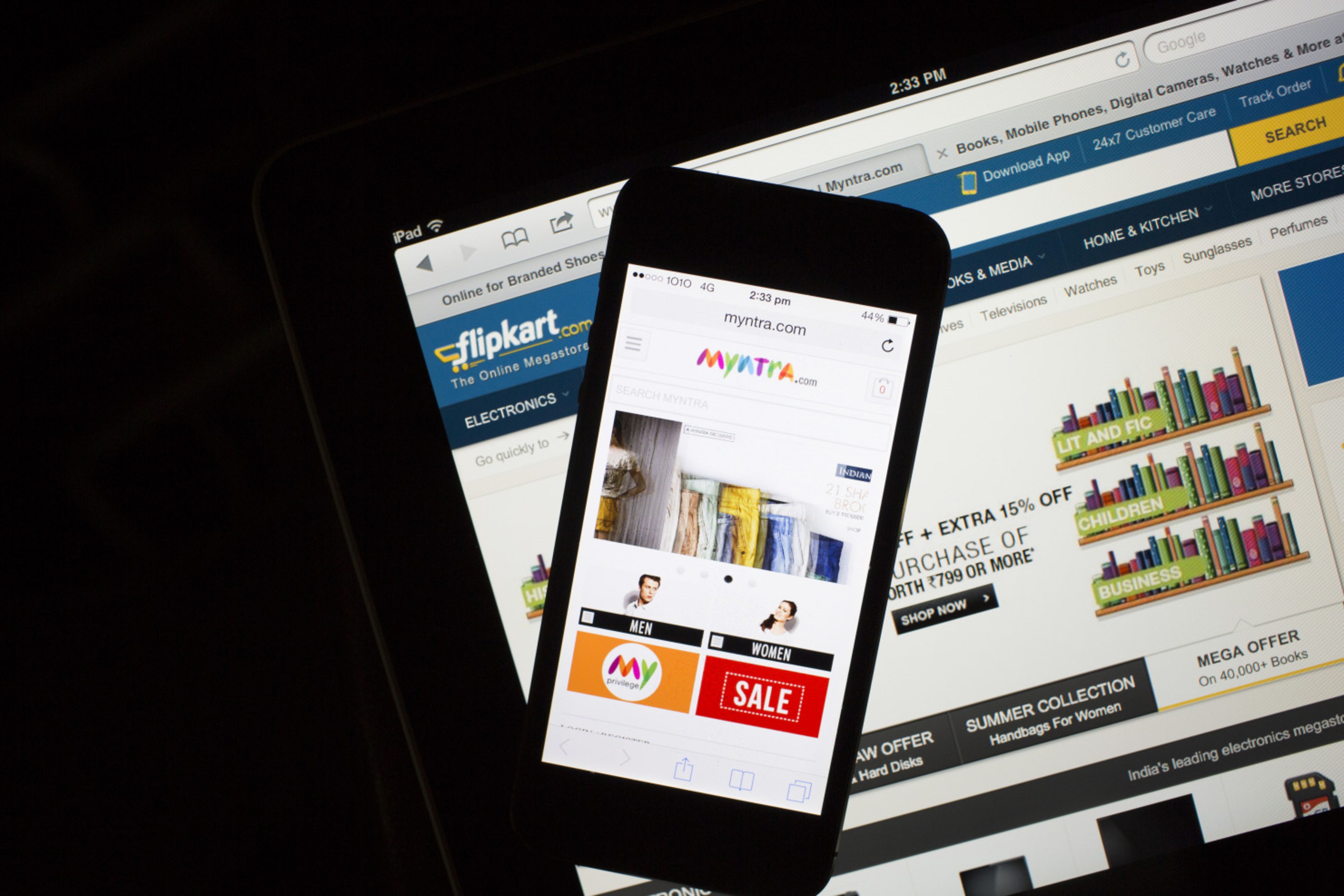 Competition Commission Orders Probe Against Flipkart, Amazon