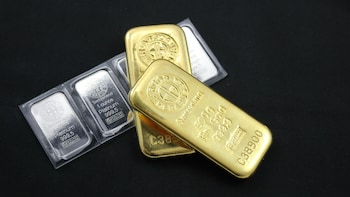 Don't Chase the Bullion Rally, Say Experts Amid Gold, Silver Hitting Record Highs