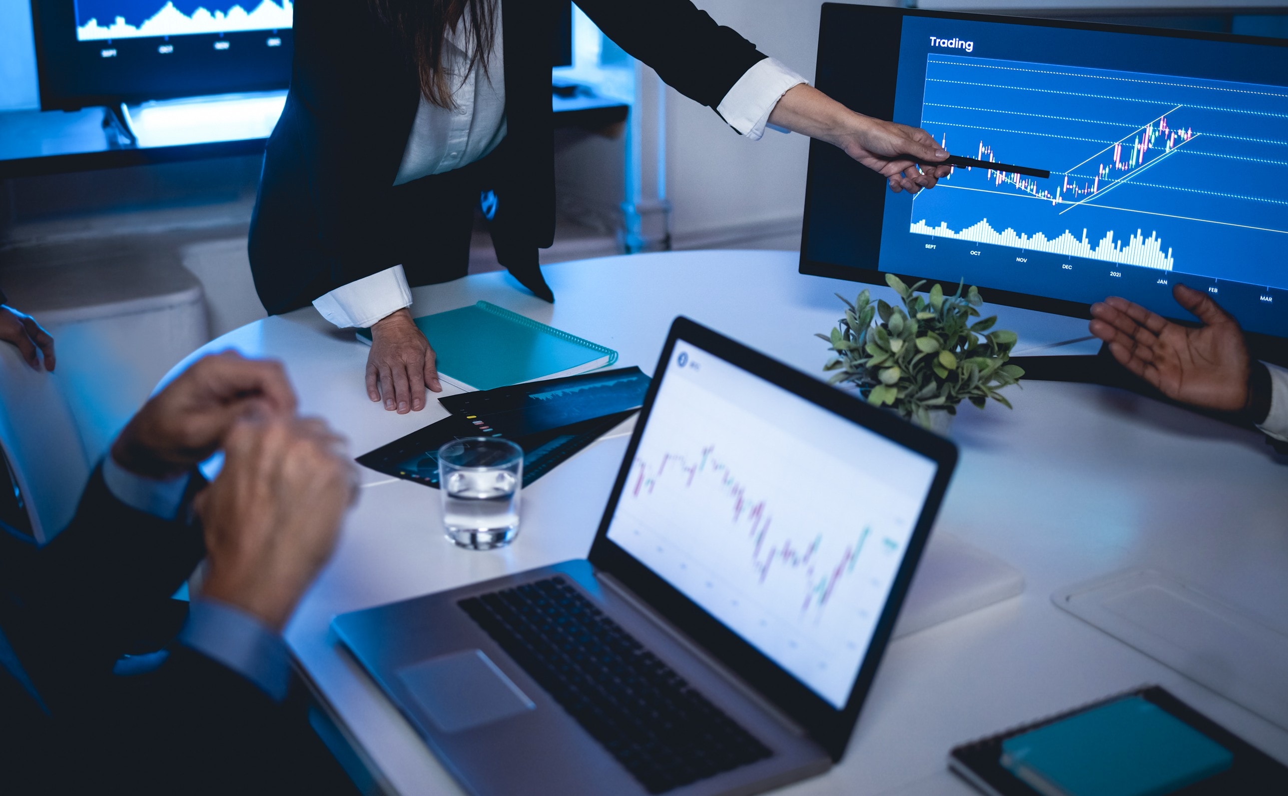 Stock Market Today: Nifty, Sensex Pare Day's Gains To Settle Flat; Eternal, Tata Motors Major Laggards