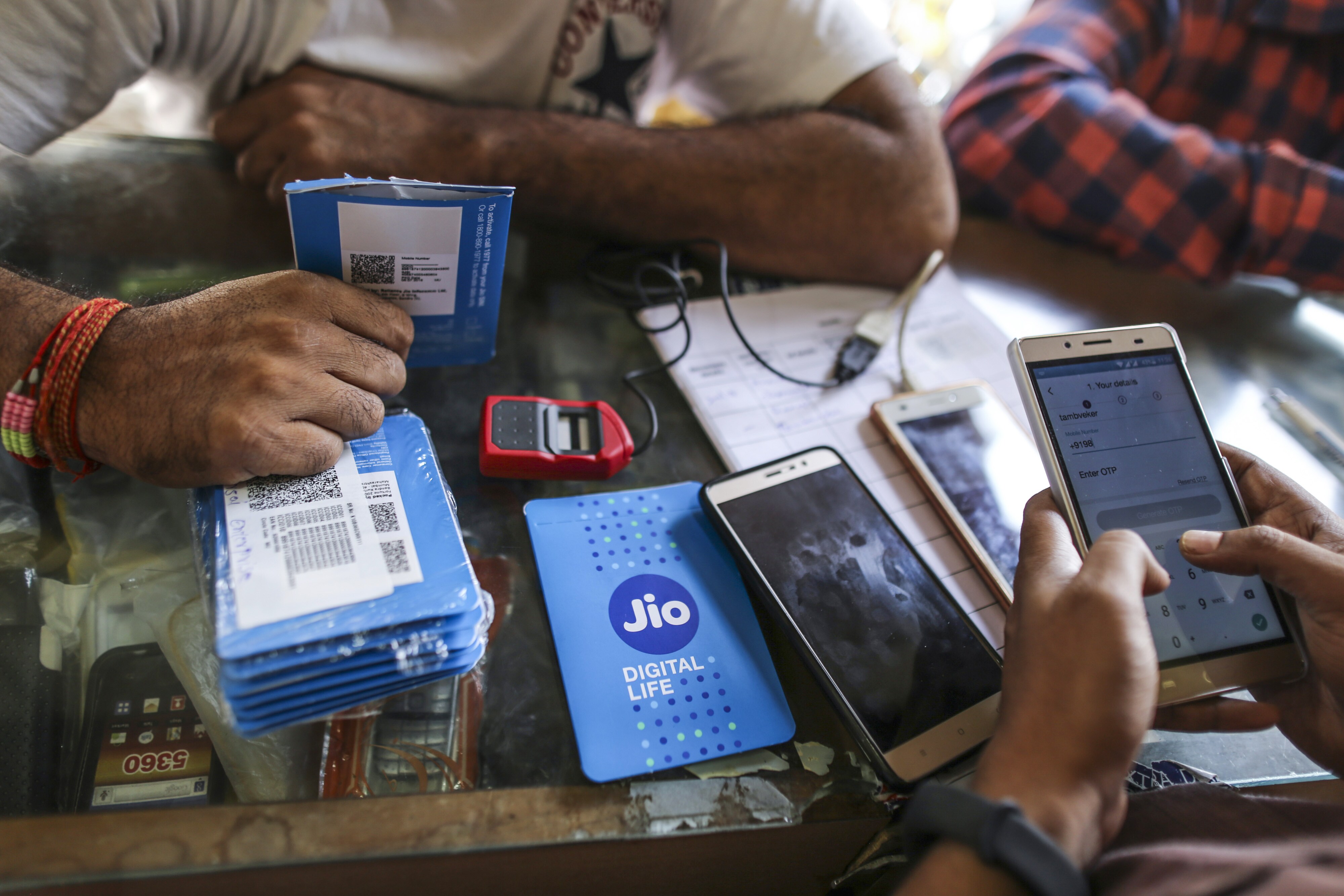 Reliance Jio Applies For In-Flight Connectivity Licence