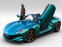 MG Cyberster Gets New Irises Cyan Paint; Total 5 Options Now