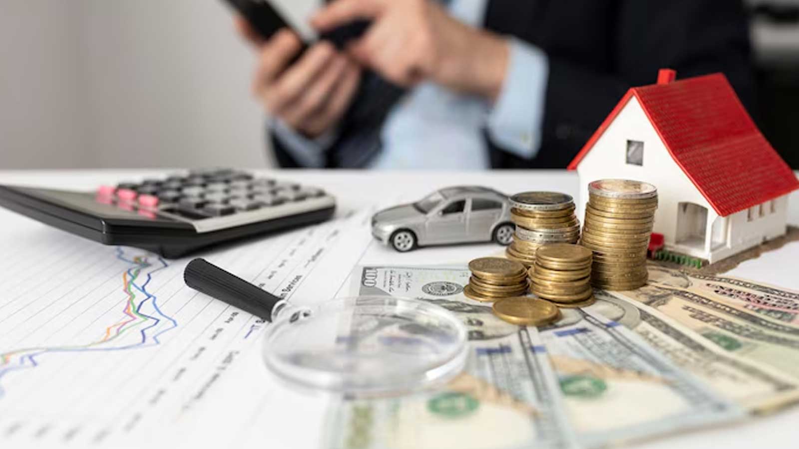 Got A Bonus? Here's How To Choose Between Prepaying Loan And Investing