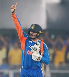 "Theres A Limit": Pakistan Greats Cant Stop Raving About Abhishek Sharma