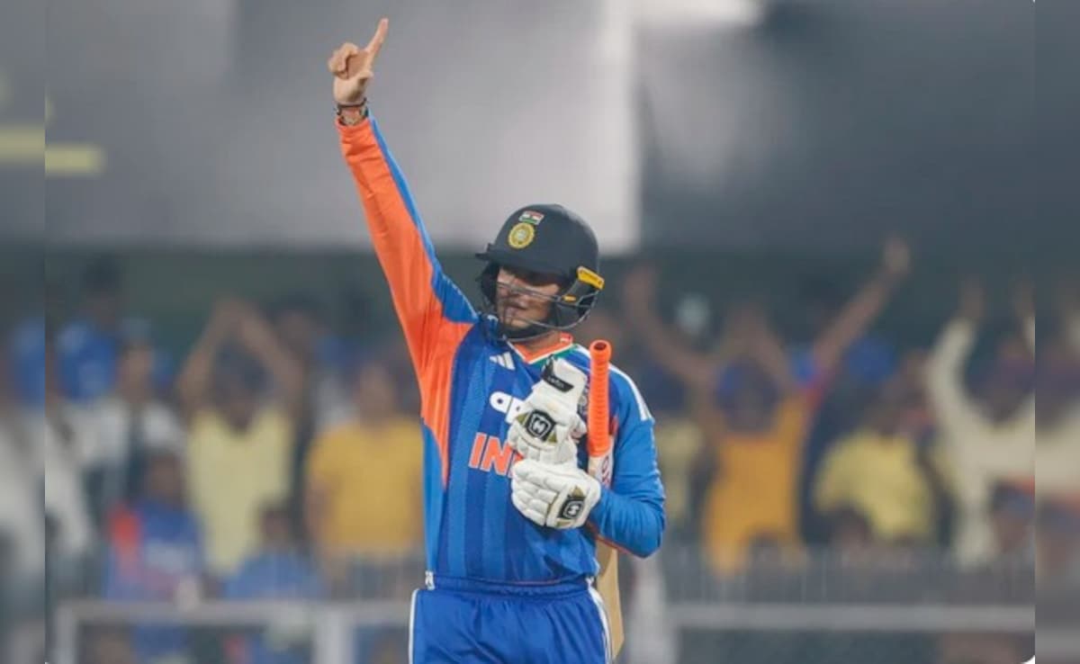 IND vs PAK, Abhishek Sharma: पाकिस्तान के खिलाफ अभिषेक शर्मा की हो 'नो एंट्री', पूर्व कप्तान ने भारतीय टीम को दी चेतावनी!