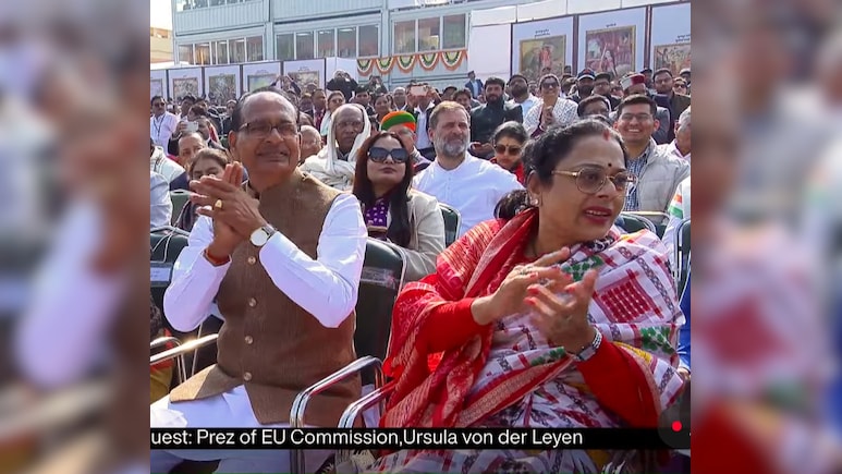 Seated In Third Row, Rahul Gandhi, Mallikarjun Kharge Attend R-Day Parade