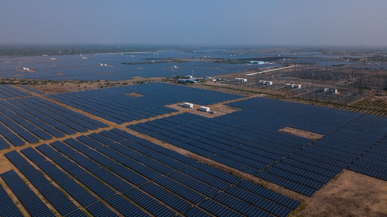 Adani Green Energy Secures Financing From Japanese Banks For Flagship Transmission Project