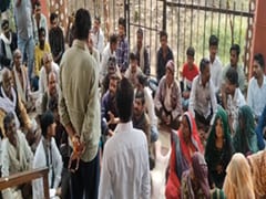 MP के इस गांव में मुर्दों के नाम आ रहा बिजली बिल; ग्रामीणों का फूटा गुस्सा, कनेक्शन काटने का आरोप