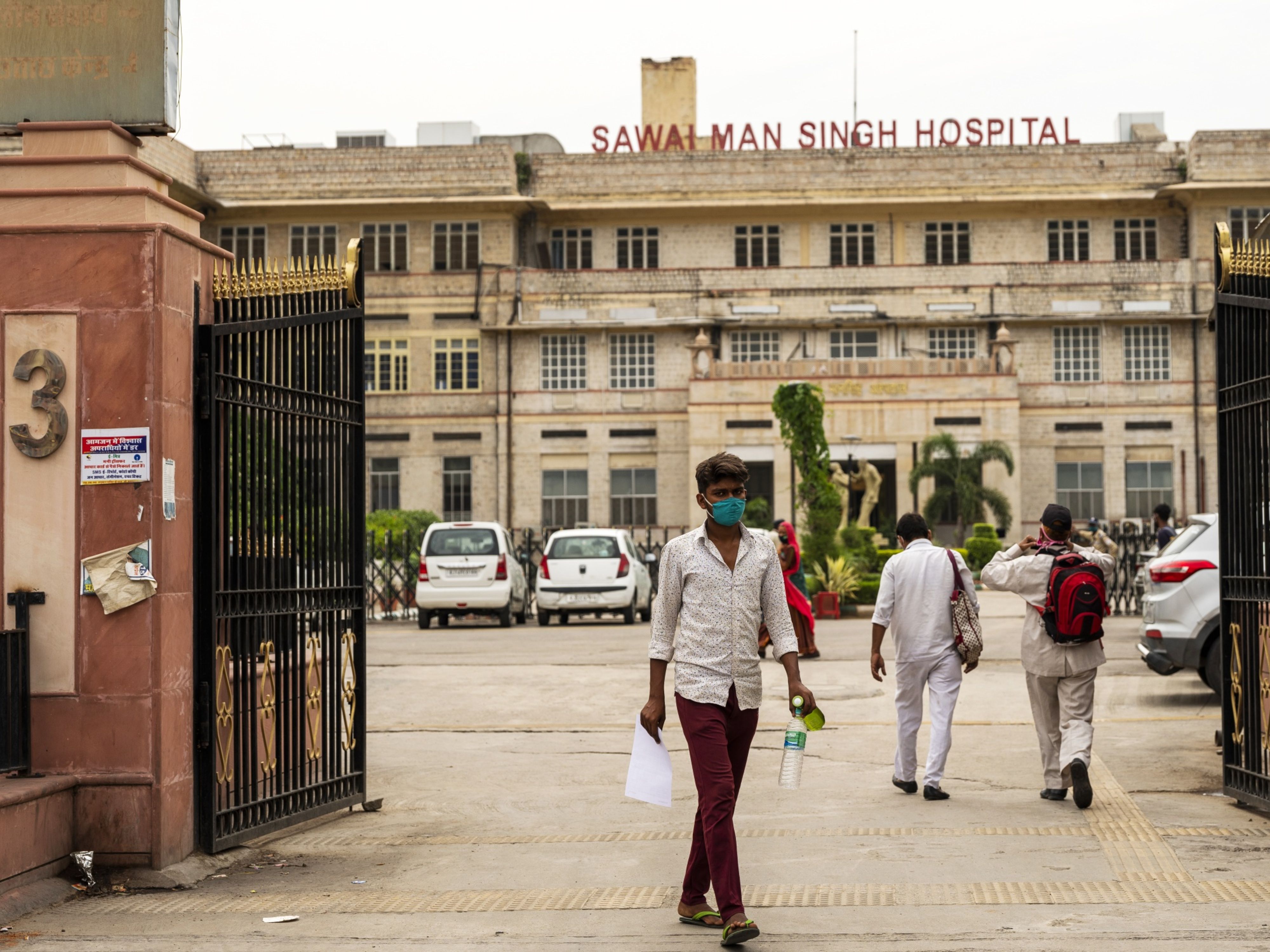 Covid-19 India Updates: New Infections Drop Below 1 Lakh; Free Vaccine For All 