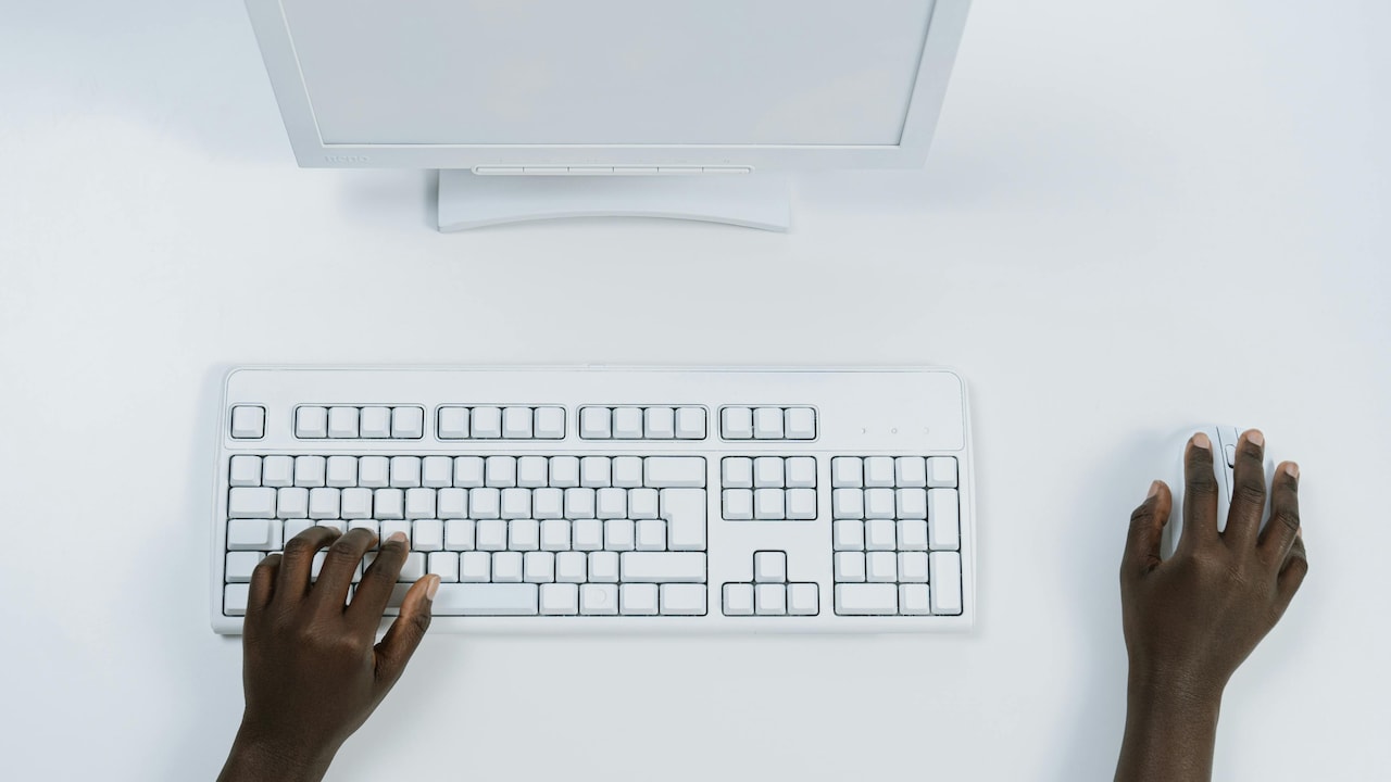 Ergonomic Keyboards And Mice: What To Look For To Prevent Wrist Strain