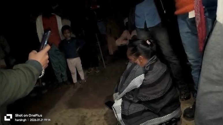 ओड़िशा की युवती को भिंड में युवक को बेचने की कोशिश, चीख-पुकार सुन पहुंचे ग्रामीण, गुस्साए लोगों ने किया हाइवे जाम&nbsp;