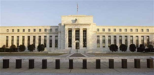 Agony for Wall Street Economists, Investors as Fed Meets