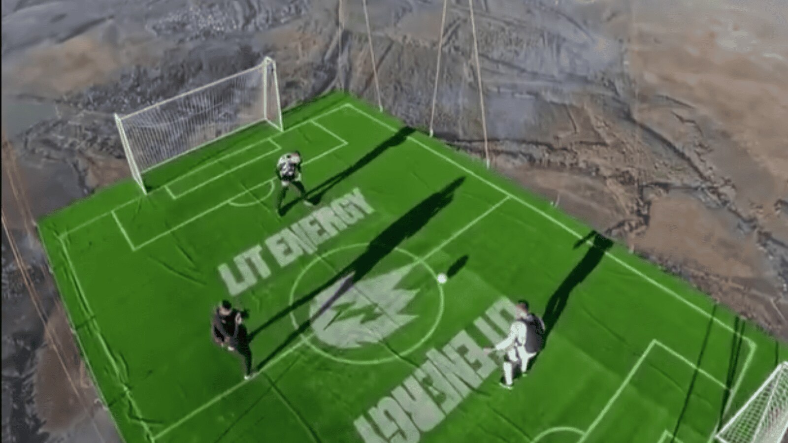 Russian Daredevil Plays Football Under Hot Air Balloon At 1,800 Metres, Performs Ronaldo&rsquo;s 'Siuuu' Mid-Air