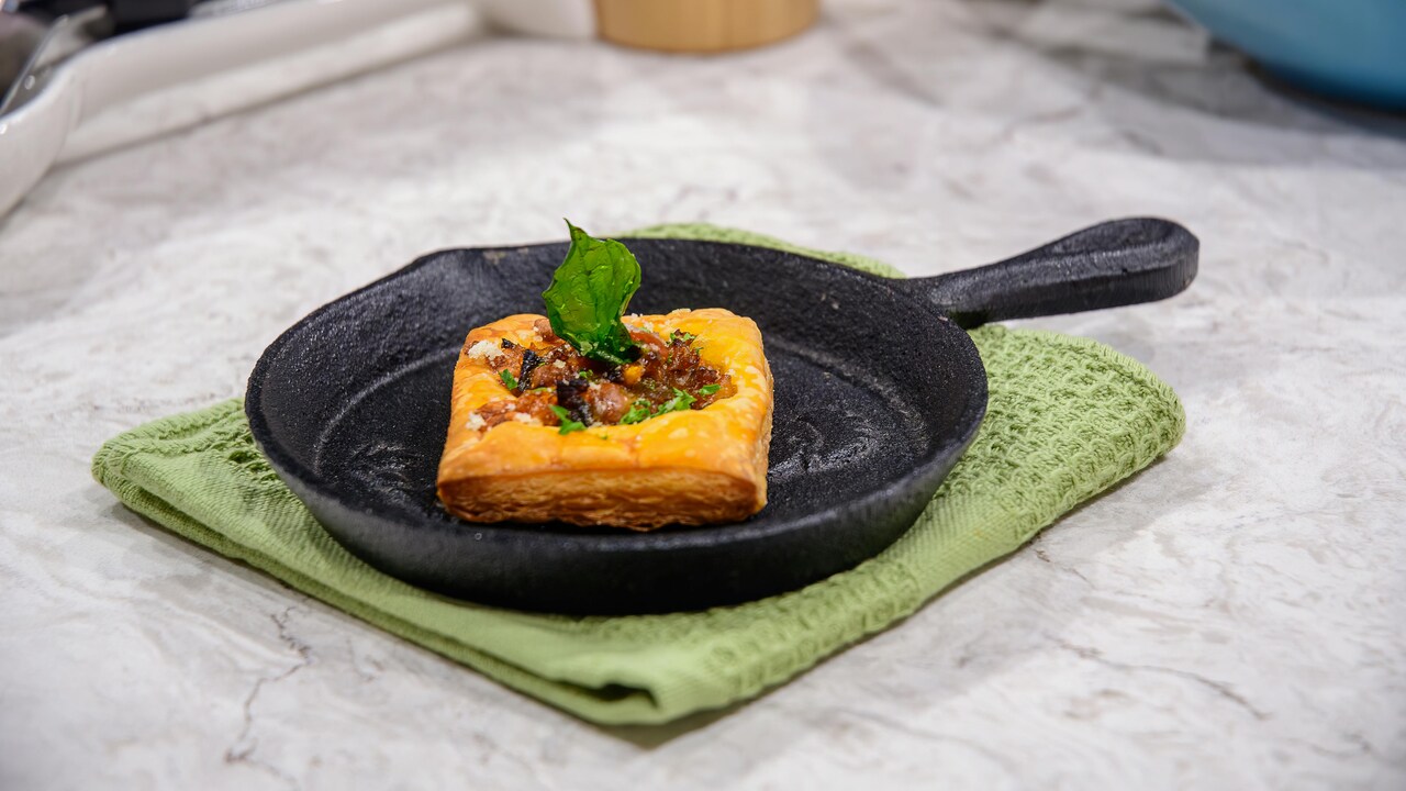 Cast Iron Seasoning Explained: Best Oils, Common Mistakes And Secrets Cast Iron Seasoning Explained: Best Oils, Common Mistakes And Secrets