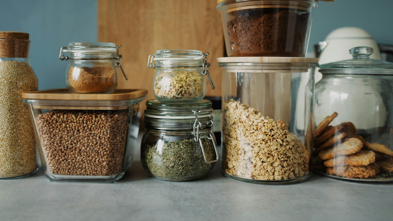 Buy your favourite grocery staples at less prices on Amazon Buy your favourite grocery staples at less prices on Amazon