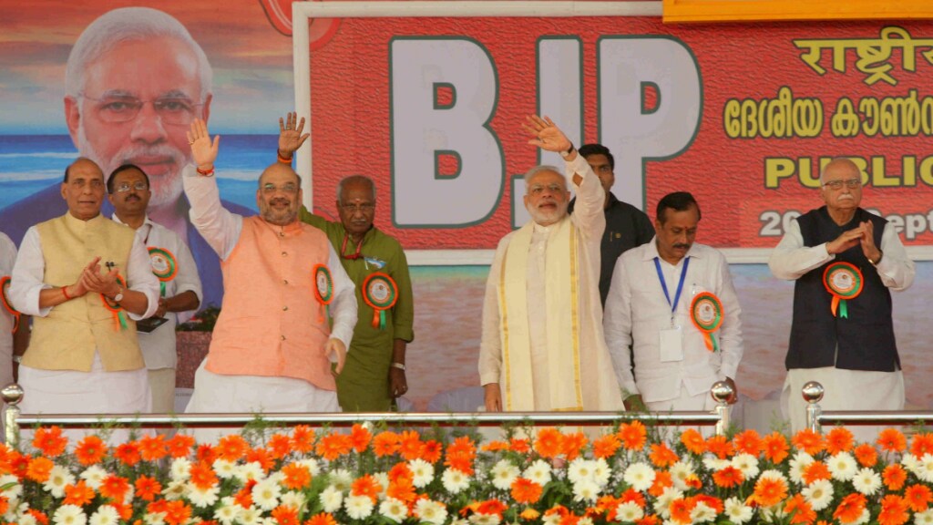 Final Win in Fight Against Pak&rsquo;s Terrorism Will be Ours: Amit Shah
