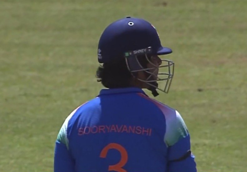 IND U19 vs ZIM U19: बांह पर काली पट्टी बांधकर क्यों खेल रहे हैं भारतीय खिलाड़ी? दुखद है मामला