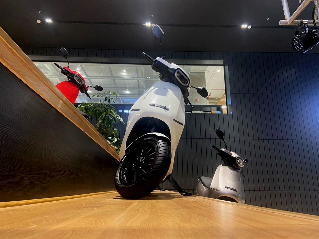 Ola Electric Sees Bookings Worth Rs 1,100 Crore For Scooters In Two Days