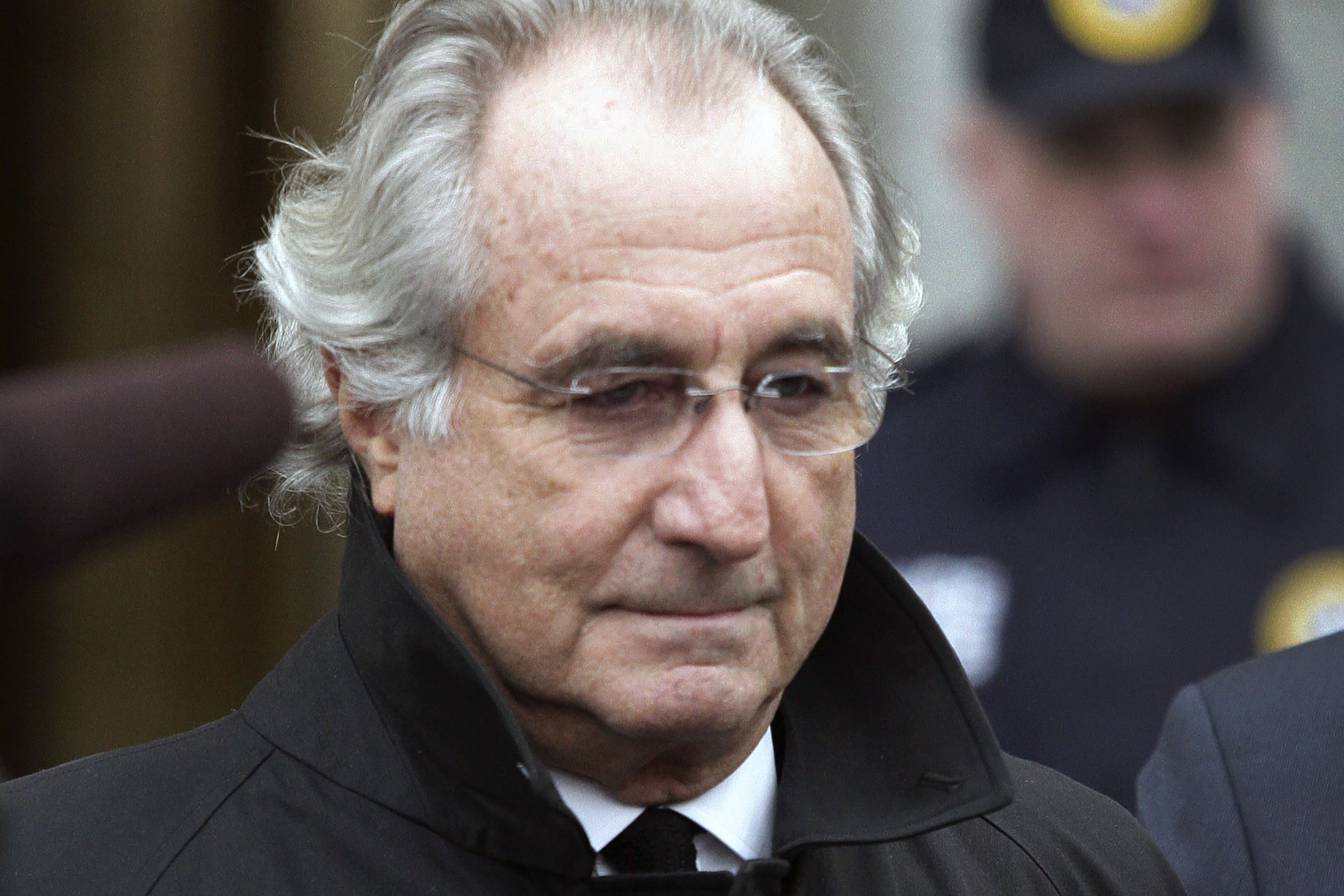 Bernard Madoff, Mastermind of Giant Ponzi Scheme, Dies at 82