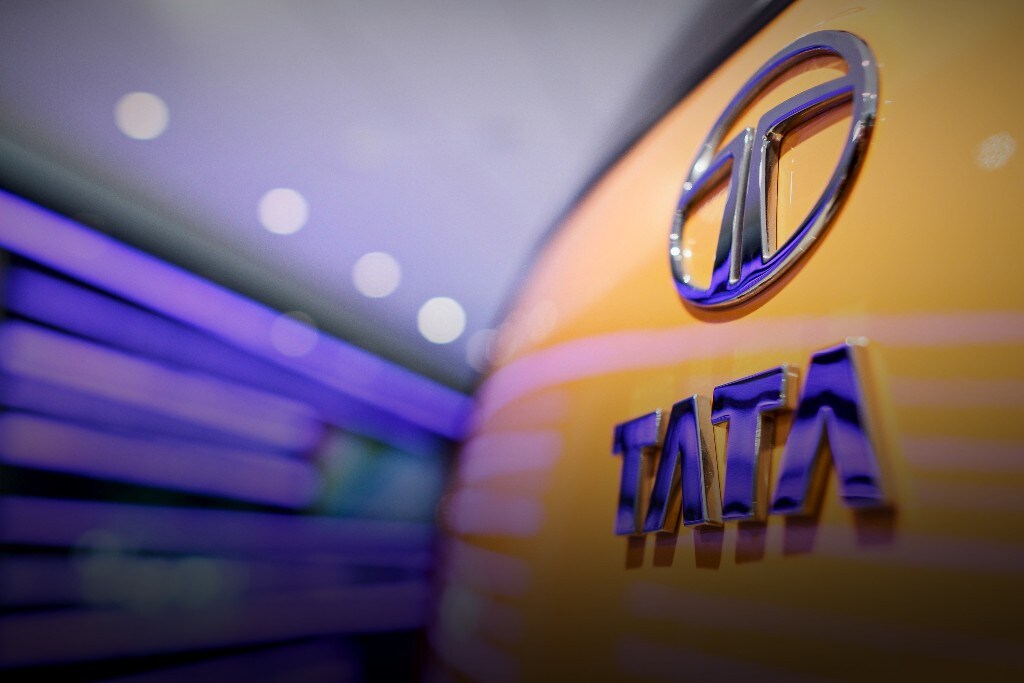 January Auto Sales: Bajaj Auto  Sales Rise 15%; Hero MotoCorp Down 9%