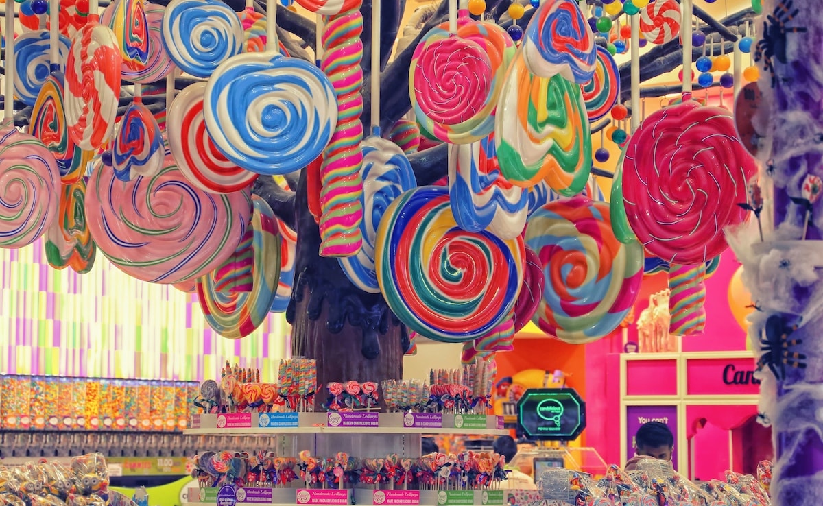 Rs 800 Lollipop That Plays Music While You Eat It Launched