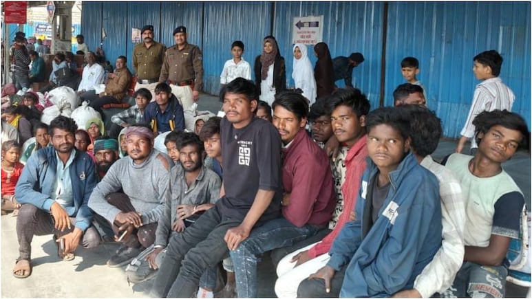 विदिशा पुलिस ने महाराष्ट्र से 20 बंधक आदिवासी मजदूरों को कराया मुक्त, सकुशल घर वापसी