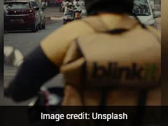 Customer Praises Blinkit Delivery Partner's Gesture During Hospital Emergency: 