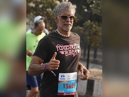 60 की उम्र में मिलिंद सोमान 4 घंटे 54 मिनट में पूरी की मुंबई फुल मैराथन, जानिए दौड़ लगाने के फायदे