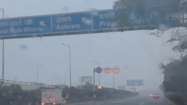 आ रही ठंड की प्रचंड लहर! दिल्ली में बारिश, पहाड़ों पर बर्फ, जम गई डल झील 