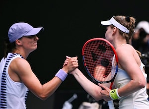 World No. 2 Iga Swiatek Stunned By 5th Seed Elena Rybakina In Australian Open 2026