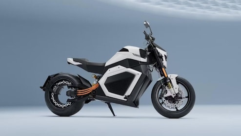 दुनिया की पहली 600KM रेंज देने वाली Bike, 10 मिनट में होती है 80% चार्ज, कीमत जान उड़ जाएंगे होश