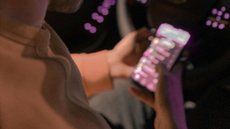 Global Smartphone Market Set To Shrink 13% Due To Memory Chip Crisis: IDC