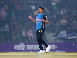 कोलकाता नाइट राइडर्स को कई वजहों से खटकेगा मुस्ताफ़िज़र रहमान का बाहर होना