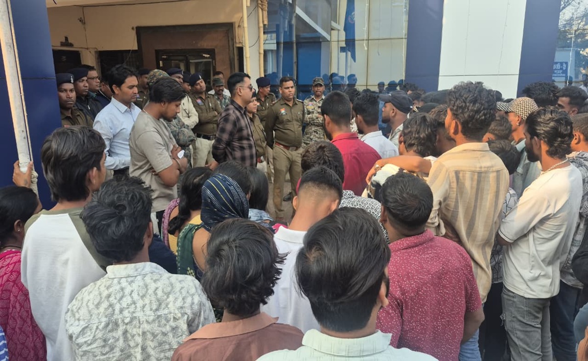 Baloda Bazar Murder Case: एसपी ऑफिस का घेराव; 3 महीने बाद कार्रवाई, पुलिस पर लगा ये आरोप