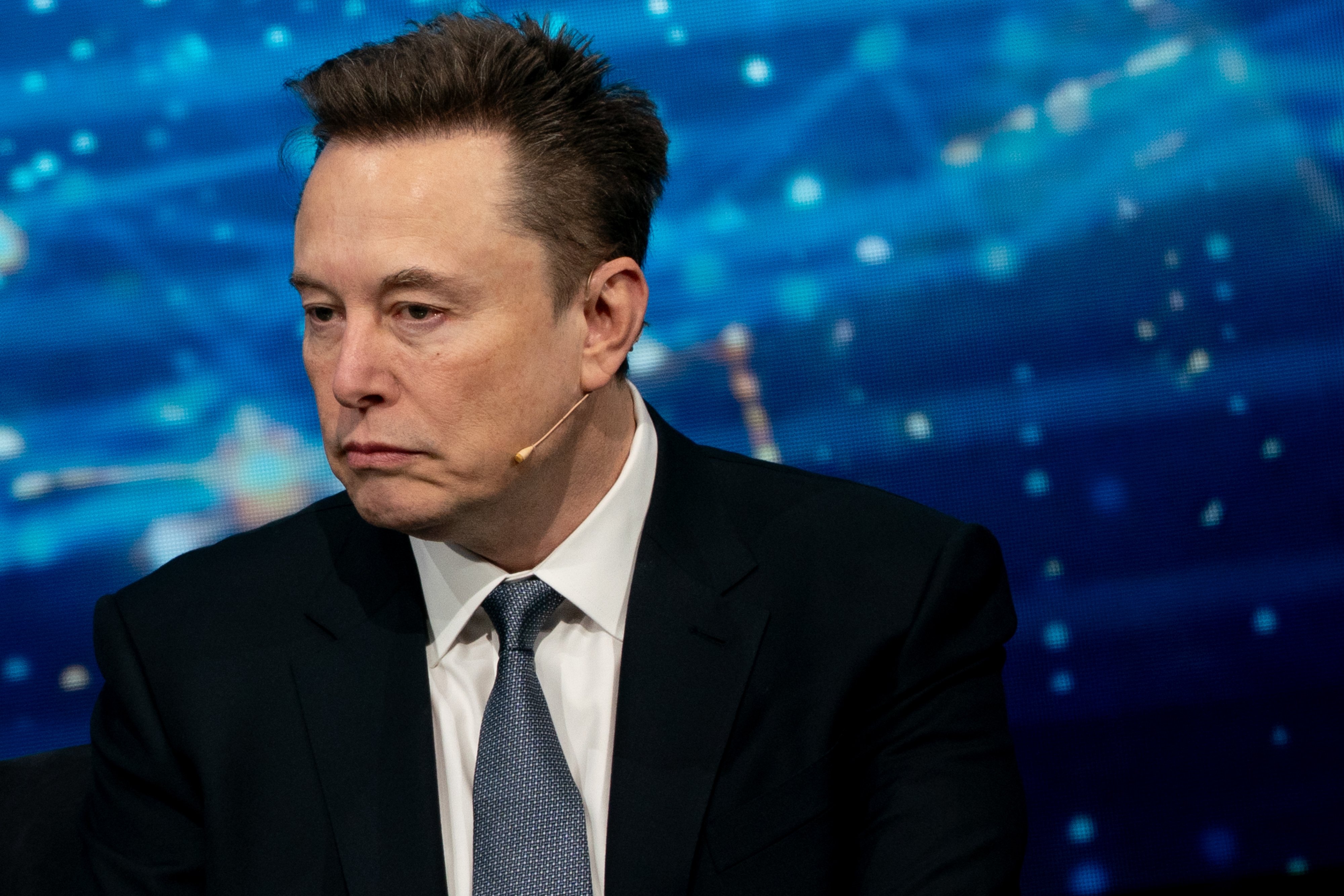 Elon Musk's xAI Burns Almost $8 Billion, Reveals Optimus Plan