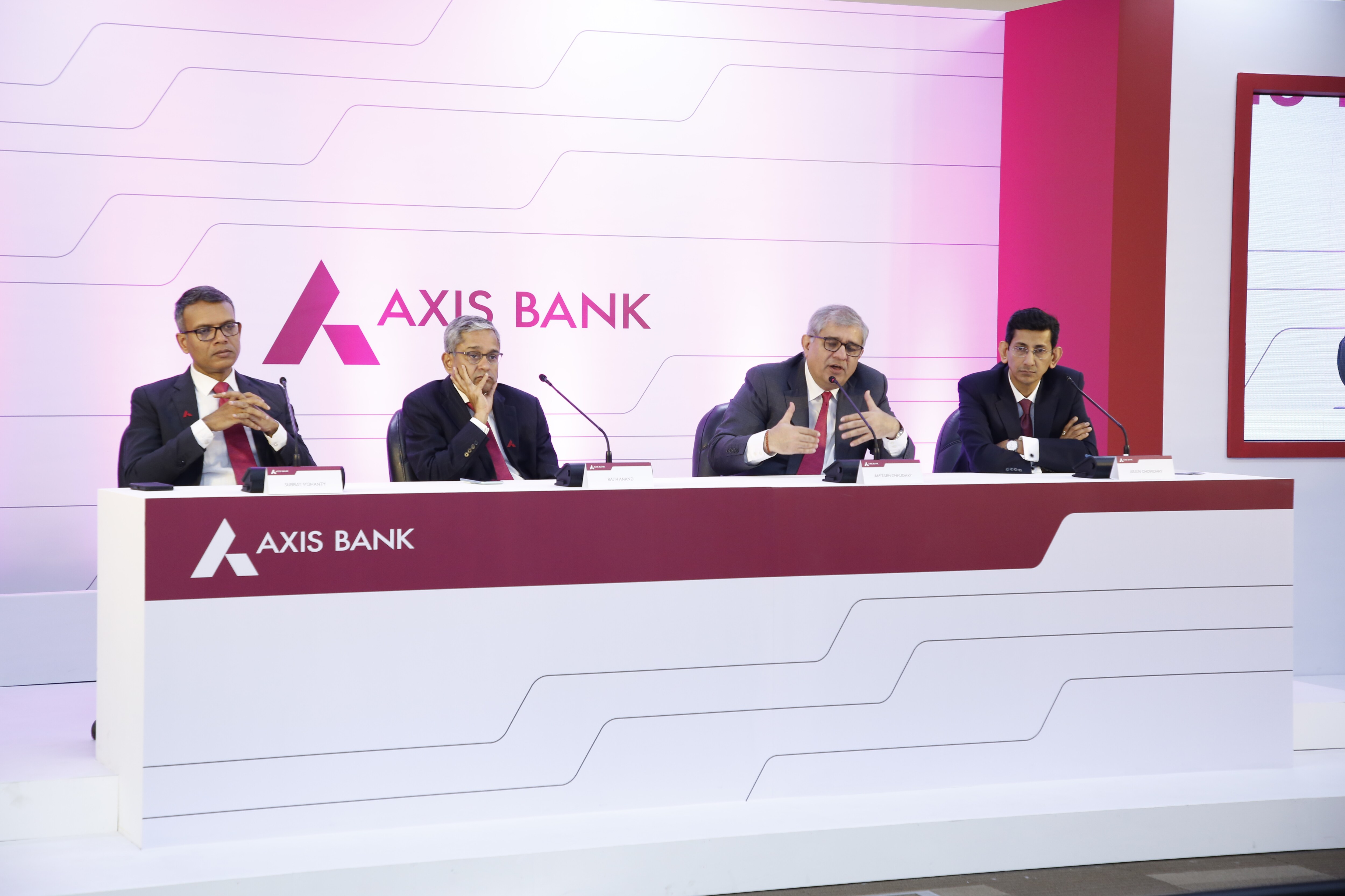 Axis Bank Concludes Citi Retail Business Acquisition At Rs 11,603 Crore