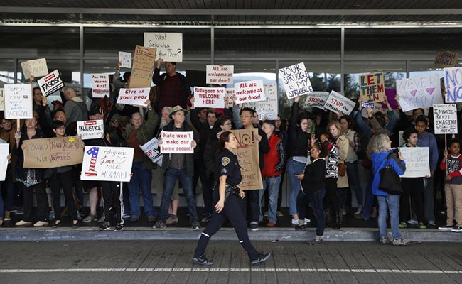 Google, Facebook, IBM, Others To Lobby For Immigrant 'Dreamers' To remain In US