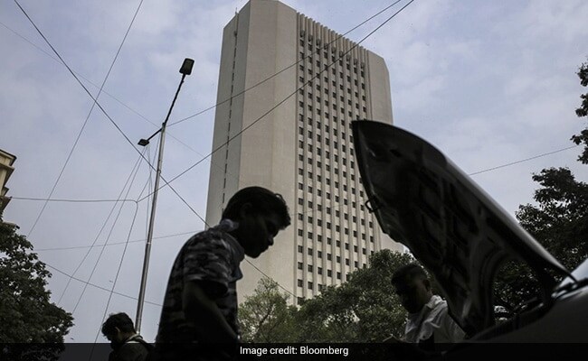 Indian Markets In 2023: Proceed With Caution, Warn Experts