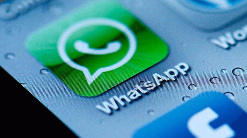 WhatsApp Says Alerted Government&nbsp; Of Spyware Attack In September Too
