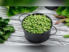 मिनटों में कैसे छीलें 5 किलो मटर? ये रही सबसे कमाल की ट्रिक, आसानी से छिलके से अलग हो जाएगा हर एक दाना